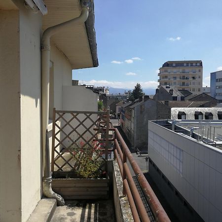 Appartement T4 Lumineux Avec Balcon - 3Eme Etage Sans Ascenseur Tarbes Exterior photo